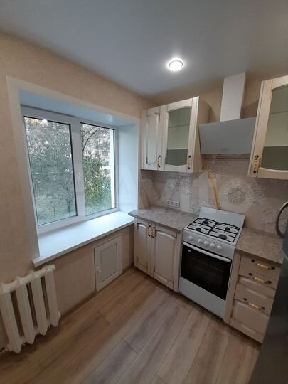 2-к. квартира, 42,5 м², 1/4 эт.