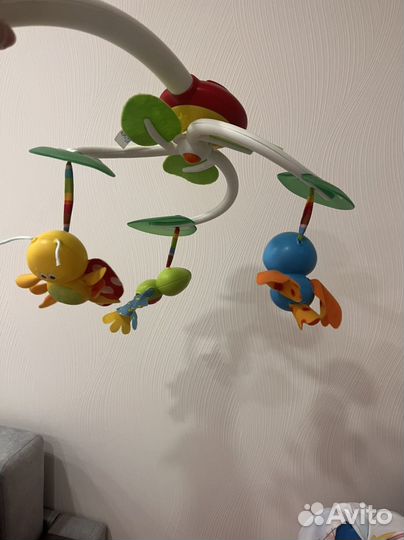 Мобиль и игрушки