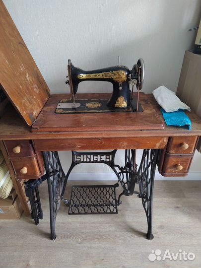 Швейная машина зингер Singer