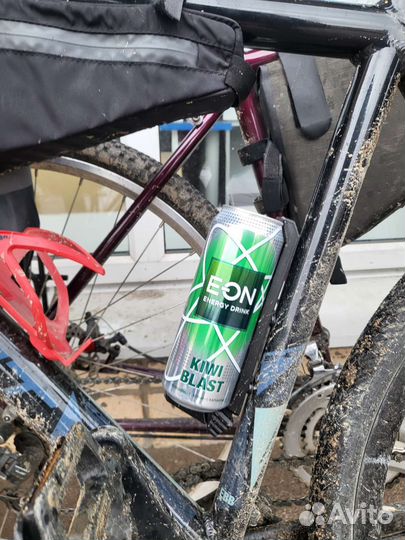 Крепление банок 0,5 на велосипед / банкодержатель