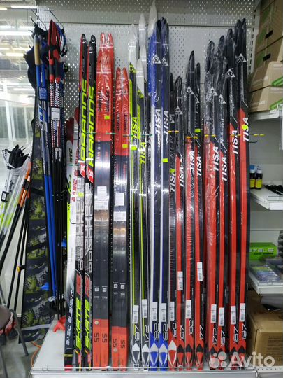 Лыжи беговые, лыжные комплекты