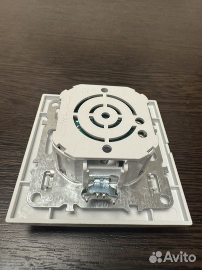 Регулируемый выключатель света