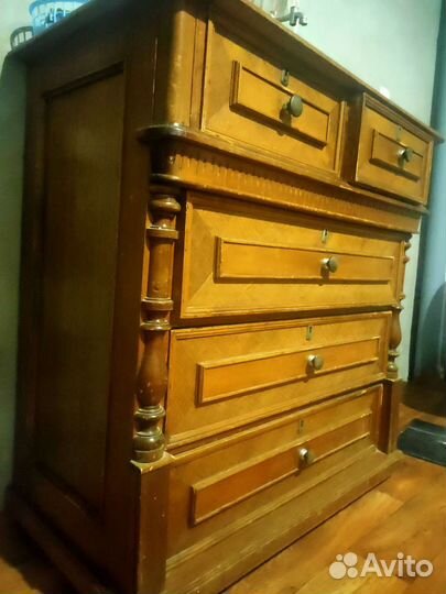 Комод старинный