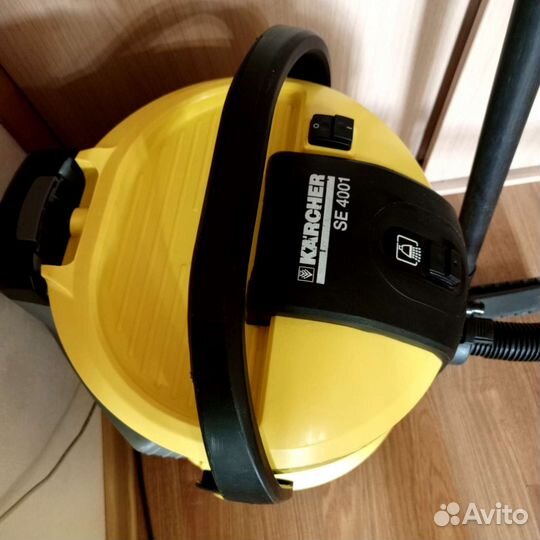 Моющий пылесос Karcher SE 4001
