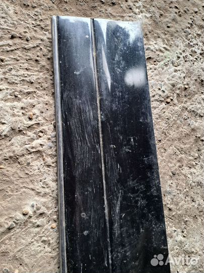 Молдинг двери передний левый Mercedes W140