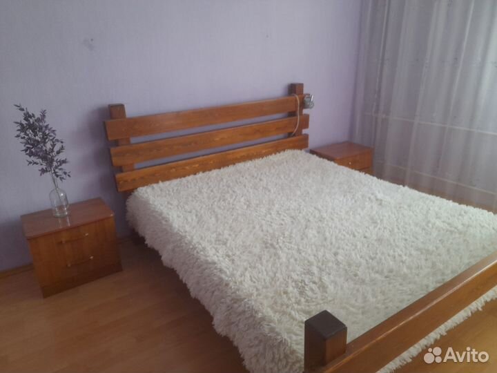 Кровать из массива дерева 220 185