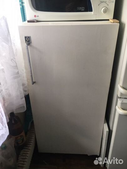 Холодильник Snaige нерабочий