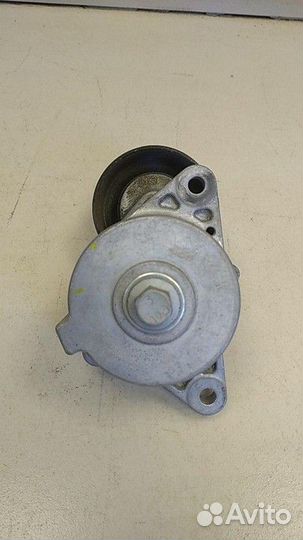 Ролик-натяжитель