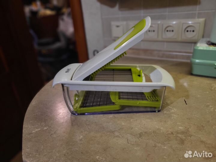 Овощерезка ручная с 3 насадками