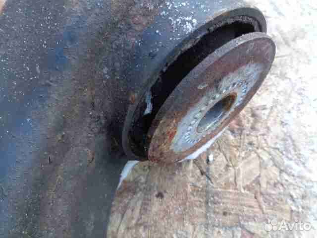 Рычаг передний левый нижний Toyota Tundra 2