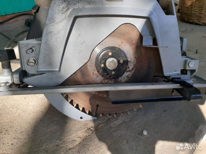 Ручная циркулярная пила