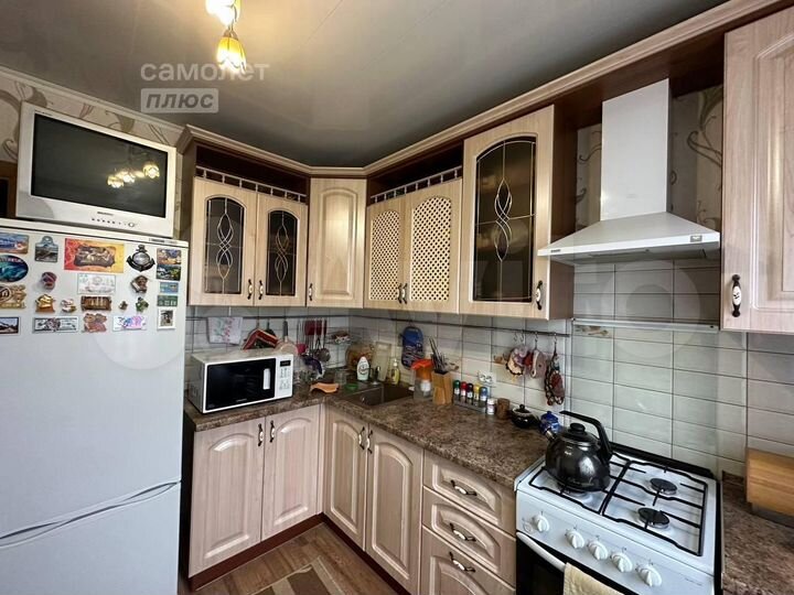 3-к. квартира, 67 м², 6/9 эт.