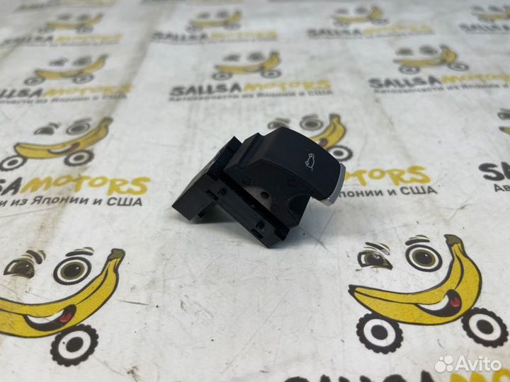 Кнопка открывания багажника Volkswagen Touareg 7P5