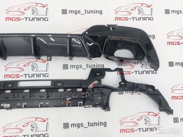 Диффузор BMW 3 G20 340 R под карбон+насадки черные