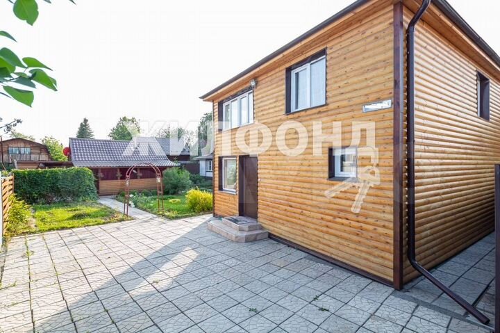 Дом 80,7 м² на участке 4 сот.