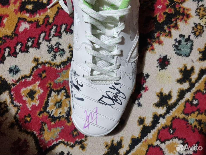 Футзалки с афтографоми игроков команды пфк цска