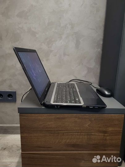 Ноутбук Packard bell te69 4 ядерный/ 8Gb/1000 Gb
