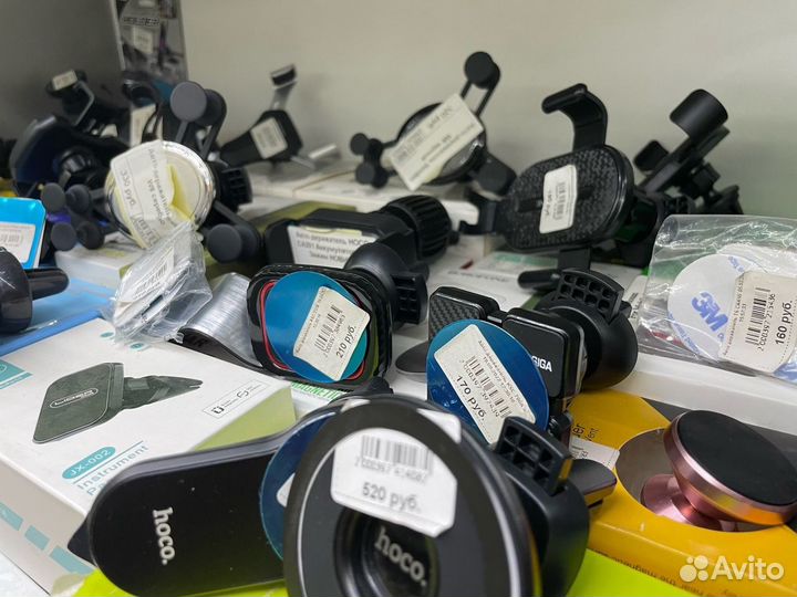 Автомобильный держатель для телефона