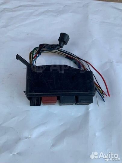 Блок предохранителей Toyota Carina E AT190L 1997