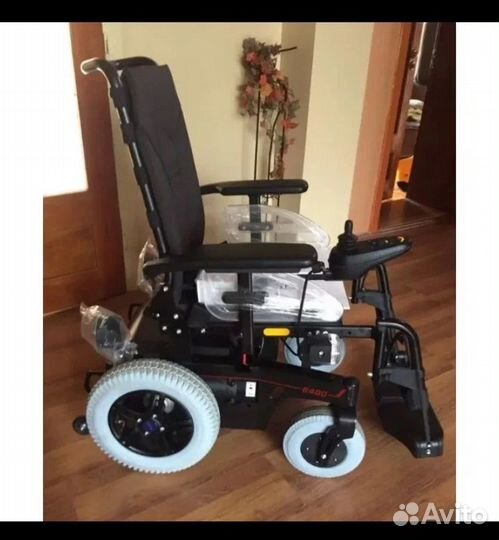 Коляска с электроприводом