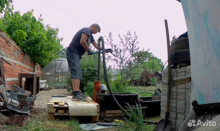 Бурение скважин на воду ручным гидробурением