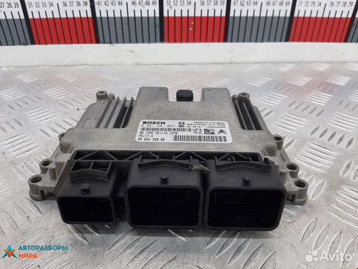 Блок управления двигателем Peugeot 207 2009