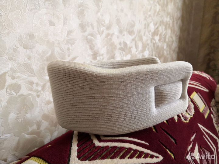 Бандаж на шейный отдел позвоночника