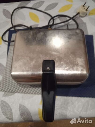 Вафельница СССР электрическая