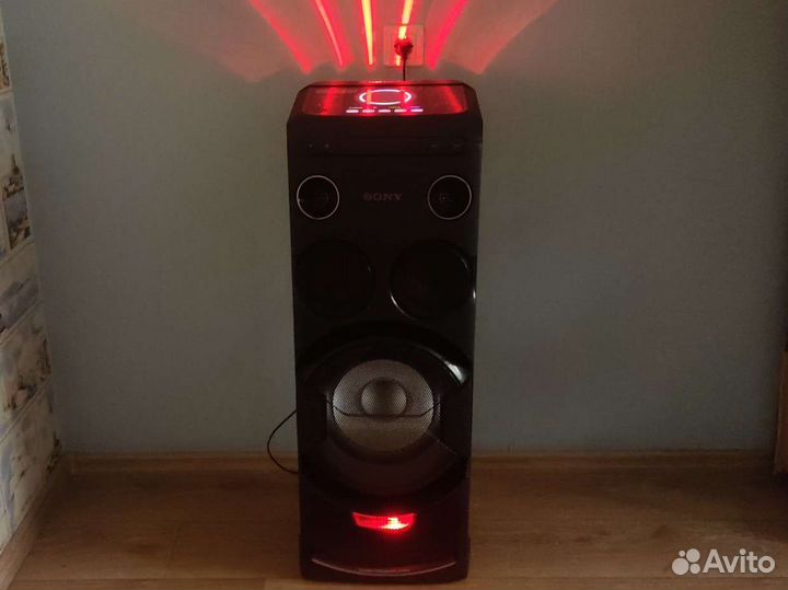 Музыкальный центр Sony MHC-V77DW