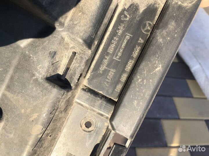 Накладка бампера Mercedes-Benz