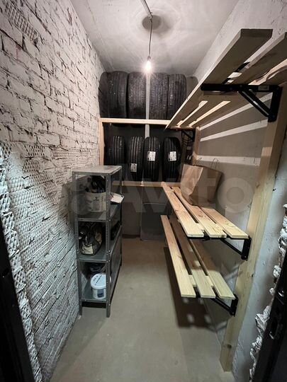 Машиноместо, 10 м²