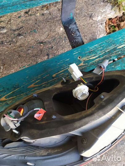 Фонарь задний правый hyundai solaris 1