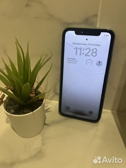 iPhone 11, 64 ГБ