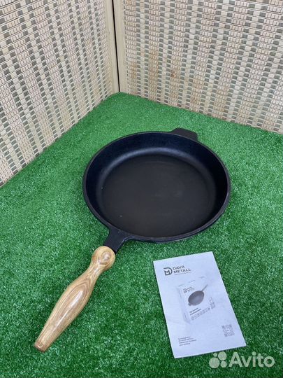 Чугунная сковорода