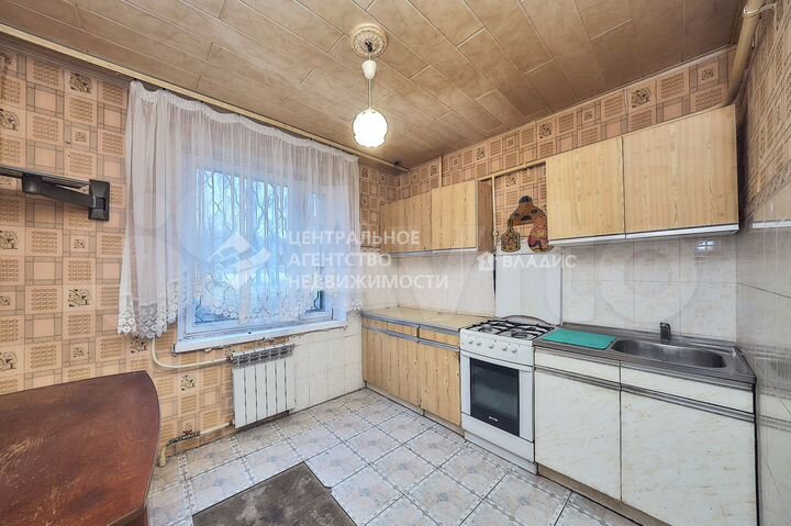 2-к. квартира, 49,2 м², 1/9 эт.