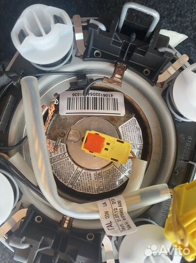 Кожаный руль volkswagen golf 6