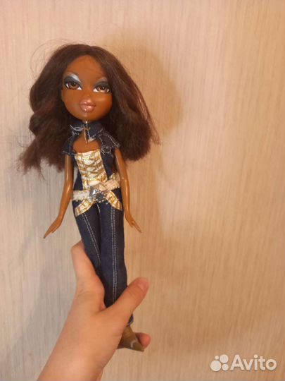 Кукла Bratz