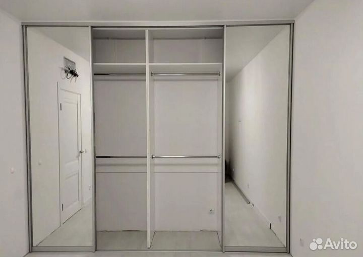 Шкаф в студию