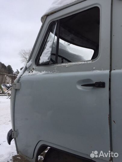 Дверь передняя левая УАЗ Буханка