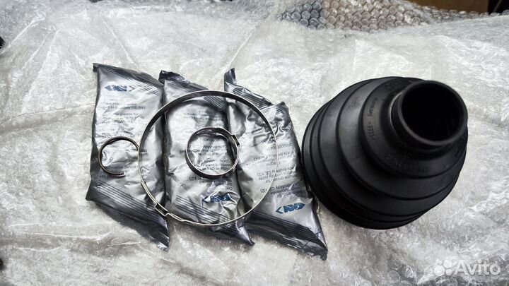 Пыльник GKN 305627 (Land Rover) Германия