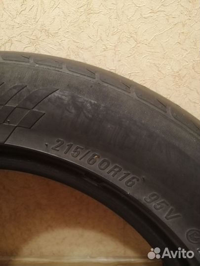 Presa PS01 215/60 R16 95V