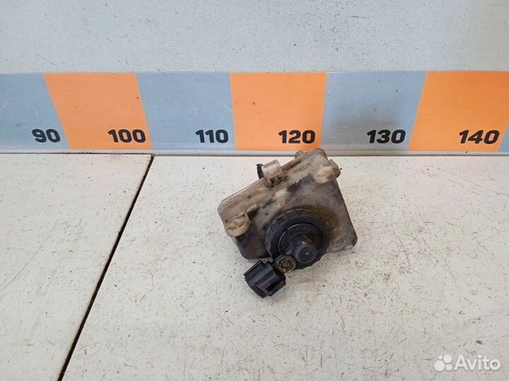 Бачок главного тормозного цилиндра Ford Focus 1