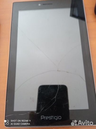 На запчасти планшет,айфон,и два телефона