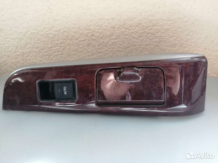 Накладка подлокотника двери Toyota Camry V50