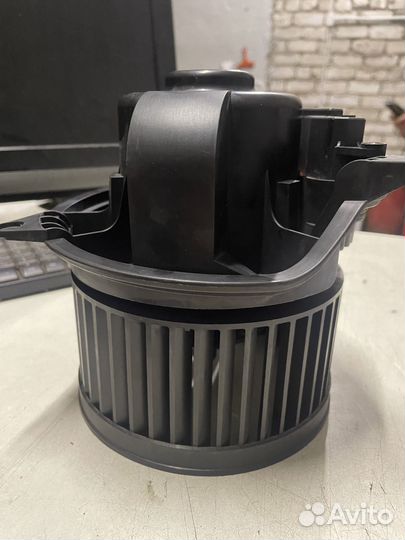 Моторчик отопителя Ford Mondeo 3 2000-2007