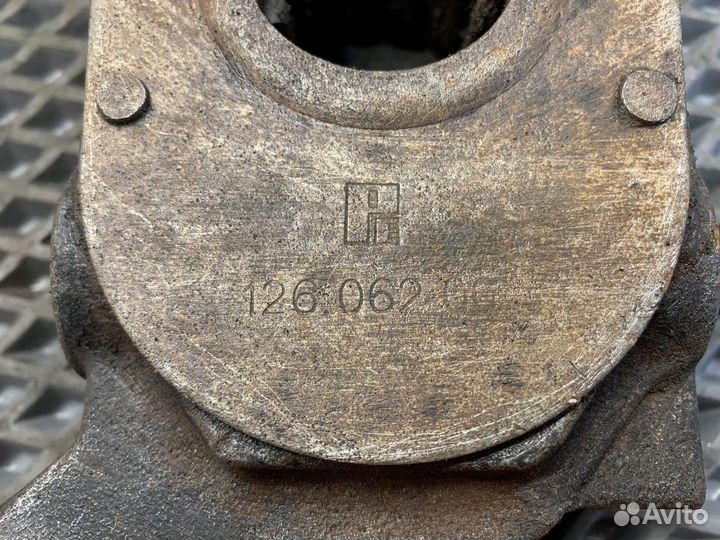 12606200 Трещетка тормозная правая