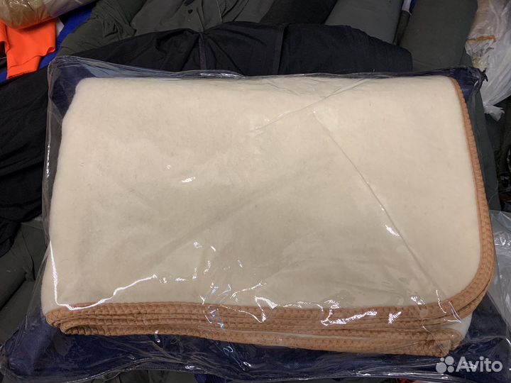 Одеяло ис шерсти мериноса