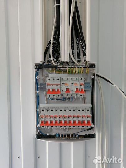 Услуги электрика. Электромонтаж проводки