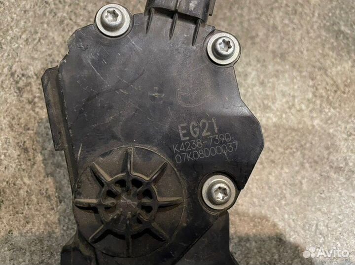 Педаль газа Mazda Cx7