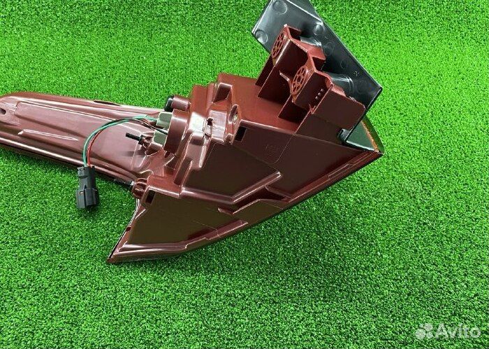 Фонарь правый santa FE 4 (18-21)